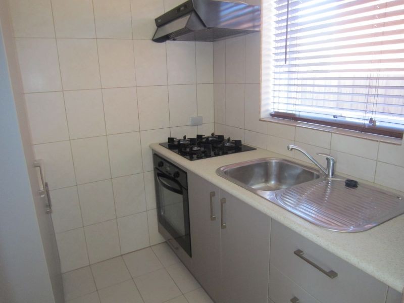 4/11 Shoobra Road, Elsternwick VIC 3185