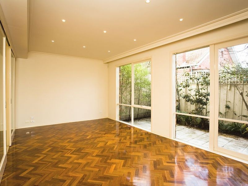 2/468 Glen Eira Road, Caulfield VIC 3162