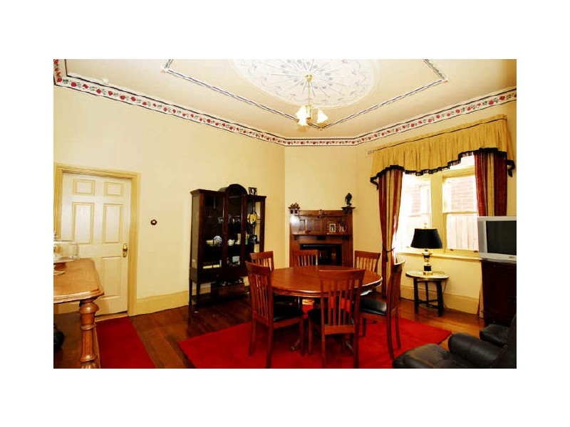 2 Davis Street, Elsternwick VIC 3185