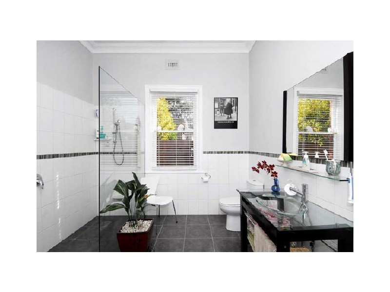 2 Davis Street, Elsternwick VIC 3185