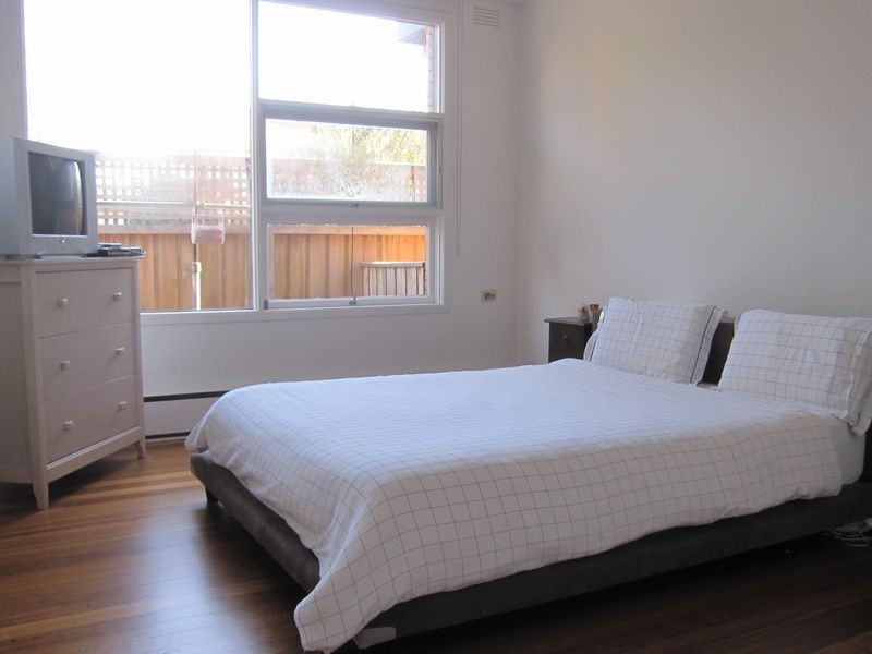 3/53 Narong Road, Caulfield North VIC 3161