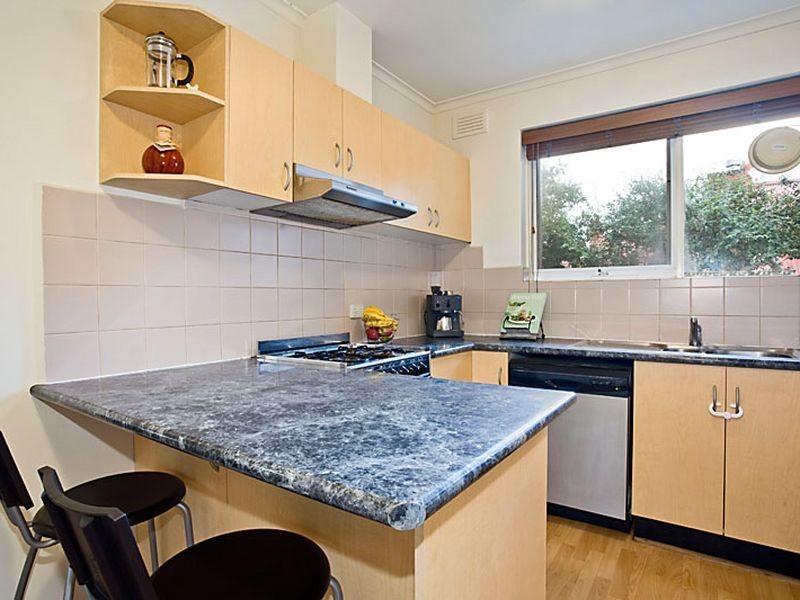 4/17 Moama Road, Malvern East VIC 3145