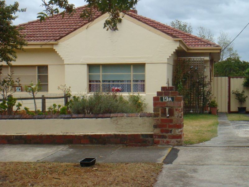 19A Aileen Avenue, Caulfield South VIC 3162