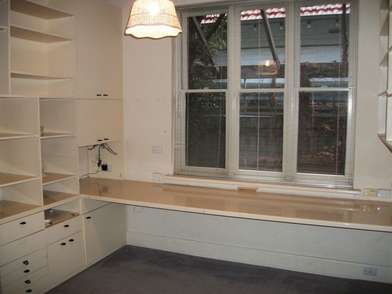 13 Dawson Avenue, Brighton VIC 3186