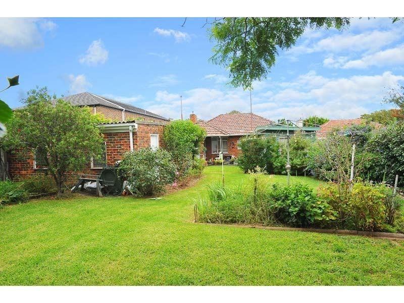 48 Clinton Street, Brighton East VIC 3187