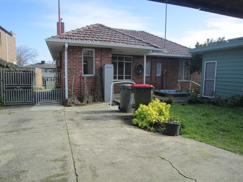 48 Clinton Street, Brighton East VIC 3187