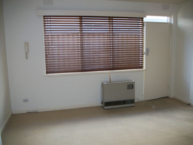 3/5 Joyce Street, Elwood VIC 3184