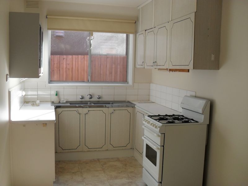 2/12 Cushing Avenue, Bentleigh VIC 3204