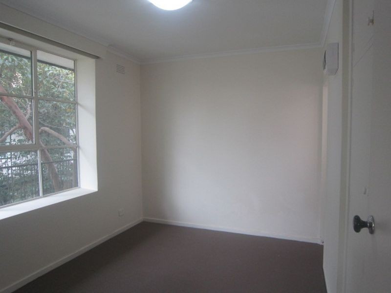 9/13 Crimea Street, St Kilda VIC 3182