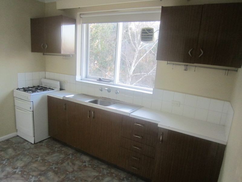 8/115 Mitford Street, Elwood VIC 3184