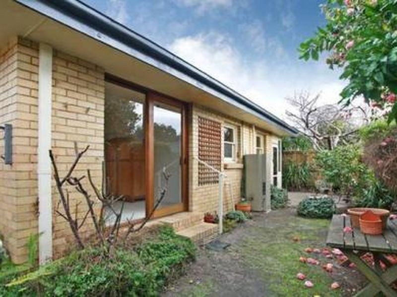 2/108 Carpenter Street, Brighton VIC 3186