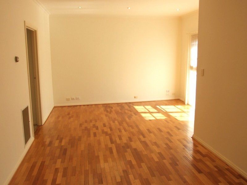 76 Burrindi Road, Caulfield South VIC 3162