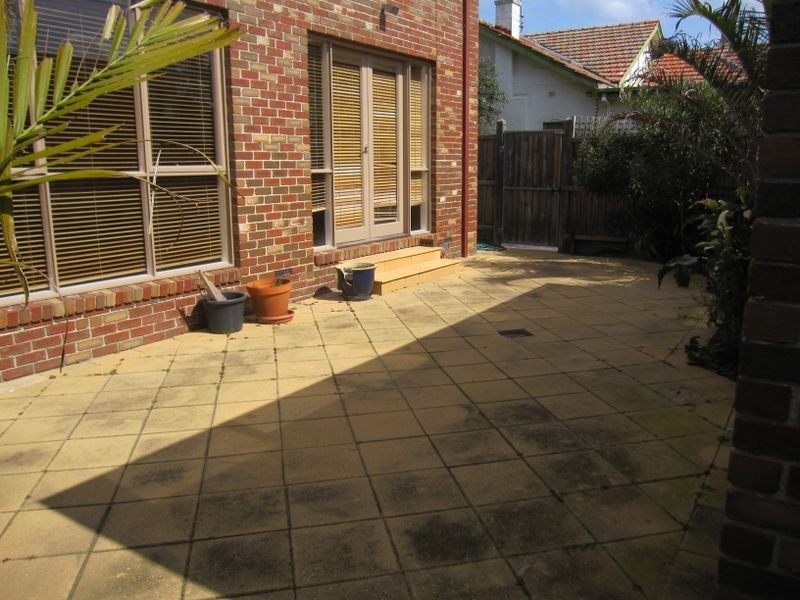 1/26 Newstead Street, Caulfield VIC 3162