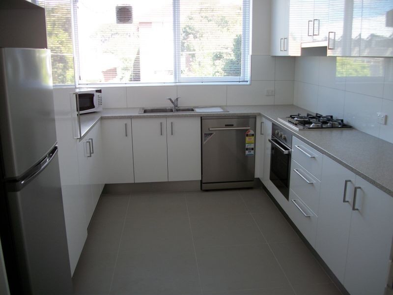 4/44 Westbury Street, St Kilda East VIC 3183