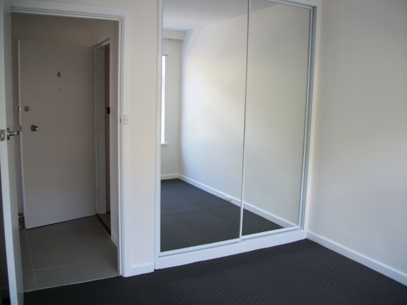 4/44 Westbury Street, St Kilda East VIC 3183