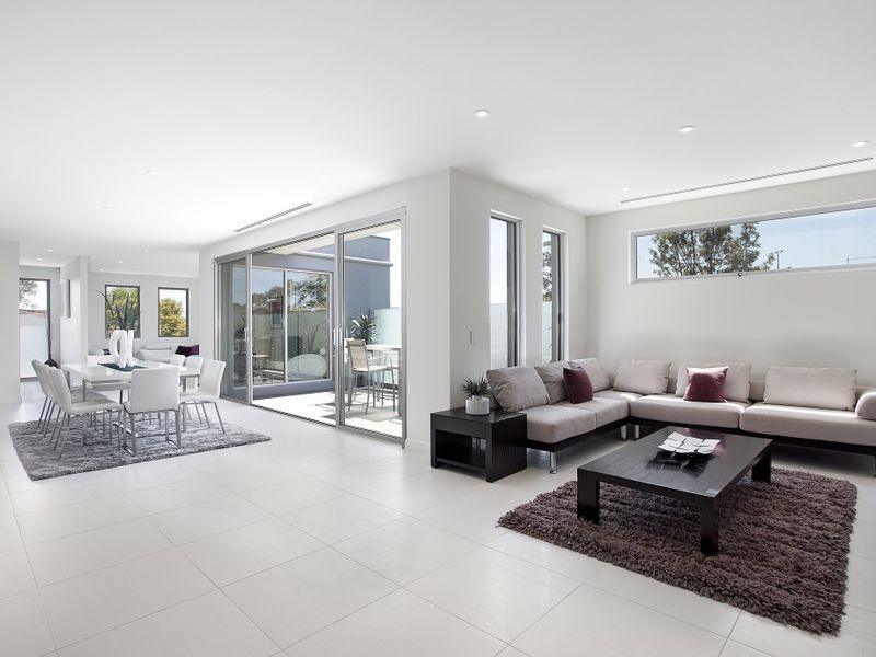 6B Holland Grove, Caulfield North VIC 3161