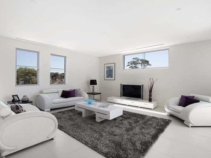 6B Holland Grove, Caulfield North VIC 3161