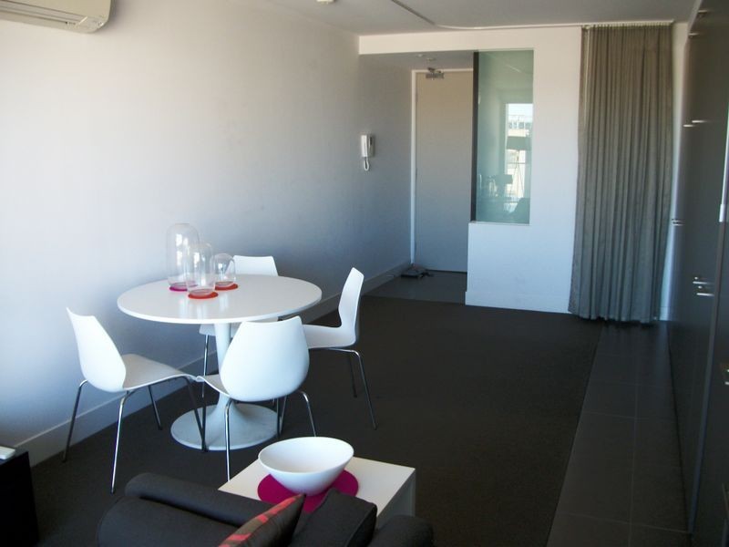 1104/32 Bray Street, South Yarra VIC 3141