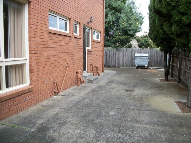 14a Almond Street, Caulfield South VIC 3162