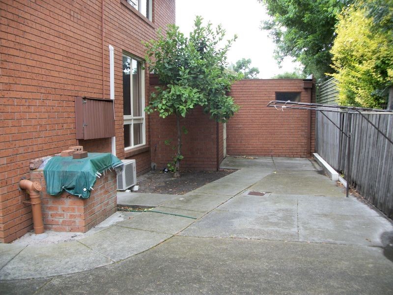 14a Almond Street, Caulfield South VIC 3162