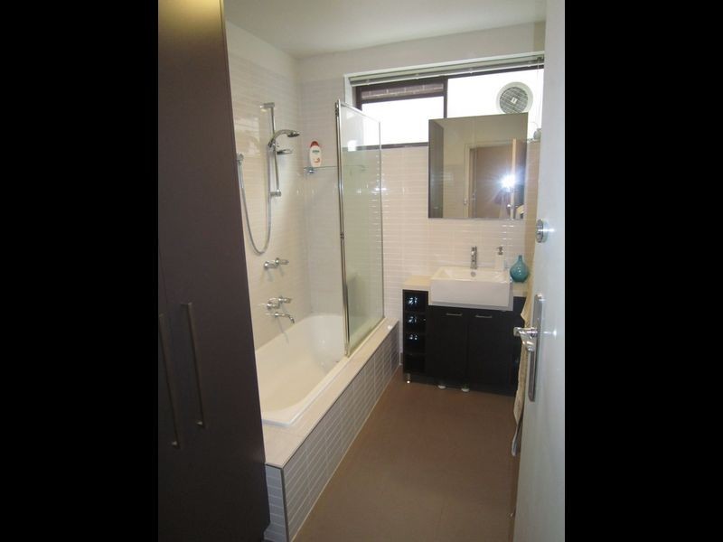 3/2 Woodstock Street, St Kilda East VIC 3183