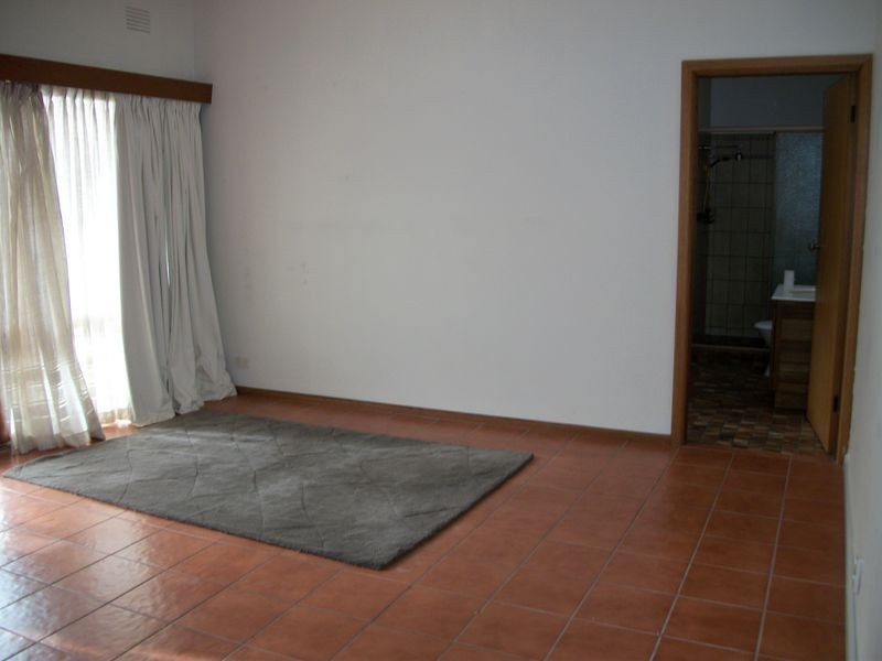 Rear 95 North Road, Brighton VIC 3186