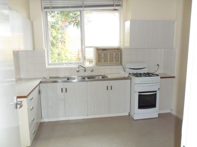 3/8 Nyora Street, Malvern East VIC 3145