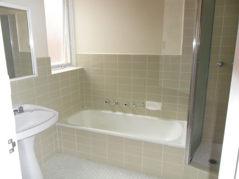 3/8 Nyora Street, Malvern East VIC 3145