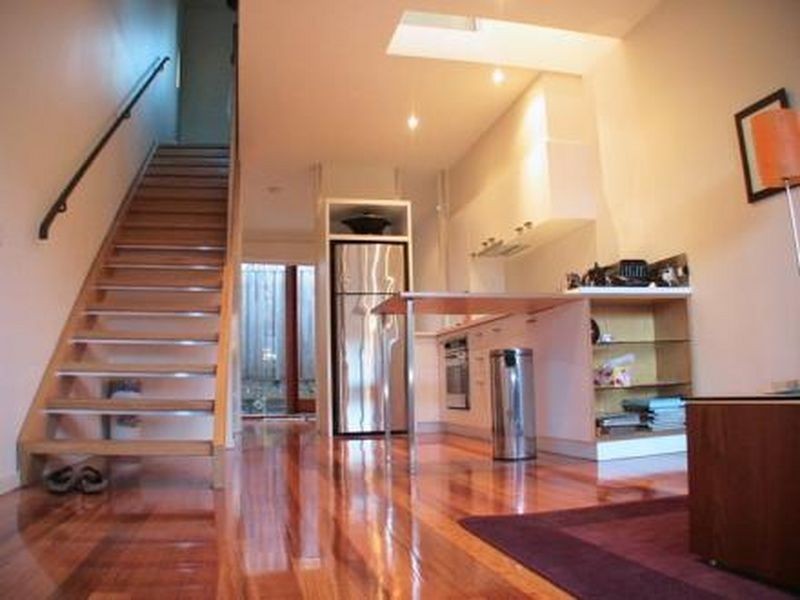 4/12 Wyuna Road, Caulfield North VIC 3161