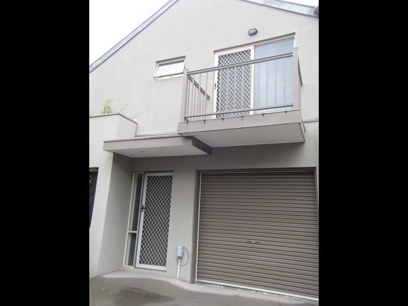3/28 Millward Street, Brunswick VIC 3056