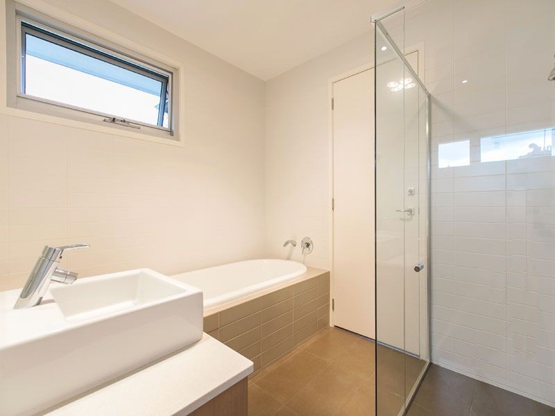 60 Riddell Parade, Elsternwick VIC 3185