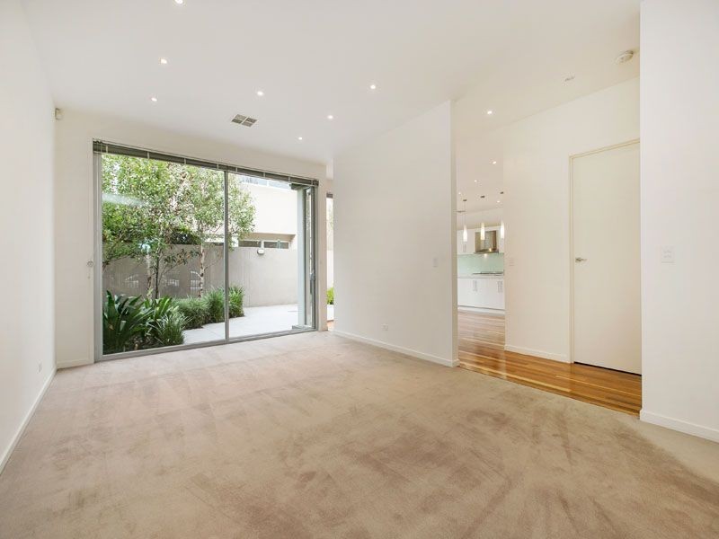 60 Riddell Parade, Elsternwick VIC 3185