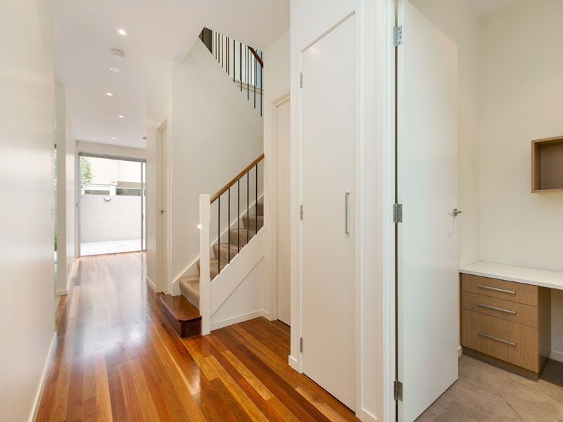 60 Riddell Parade, Elsternwick VIC 3185