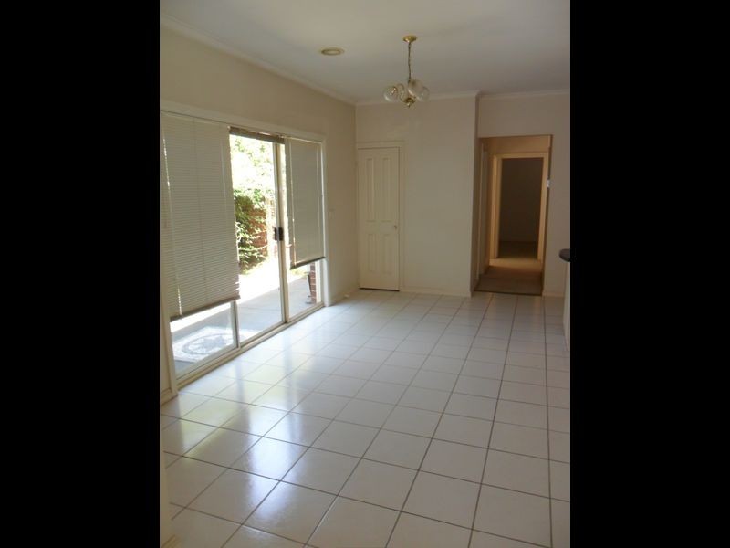 1/20 Buckingham Avenue, Bentleigh VIC 3204