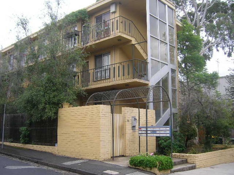 4/50 Wellington Street, St Kilda VIC 3182