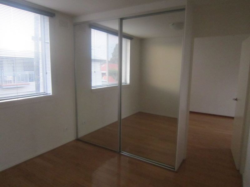 9/245 Hotham Street, Elsternwick VIC 3185