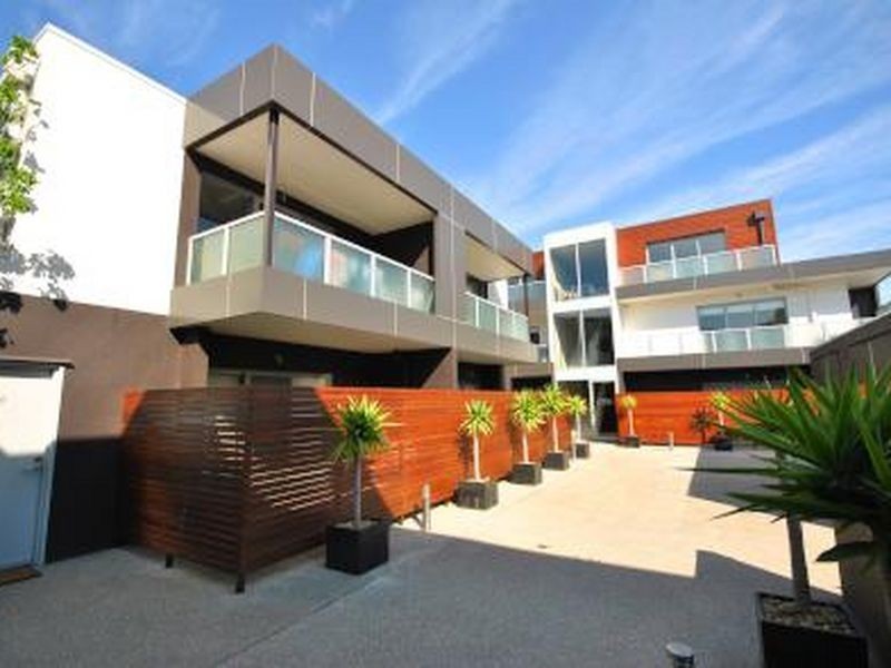 27/4a Lansdowne Road, St Kilda East VIC 3183