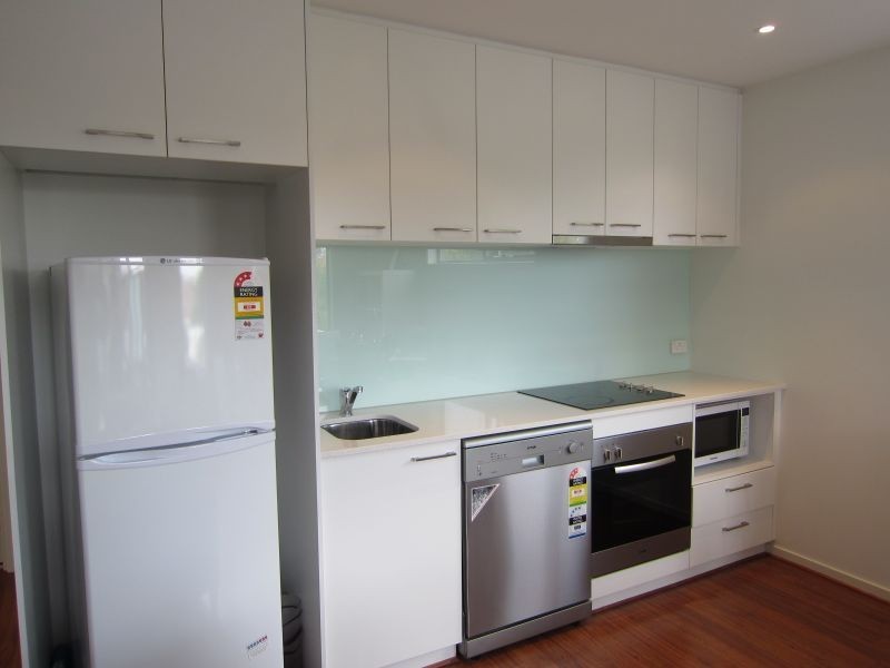 27/4a Lansdowne Road, St Kilda East VIC 3183