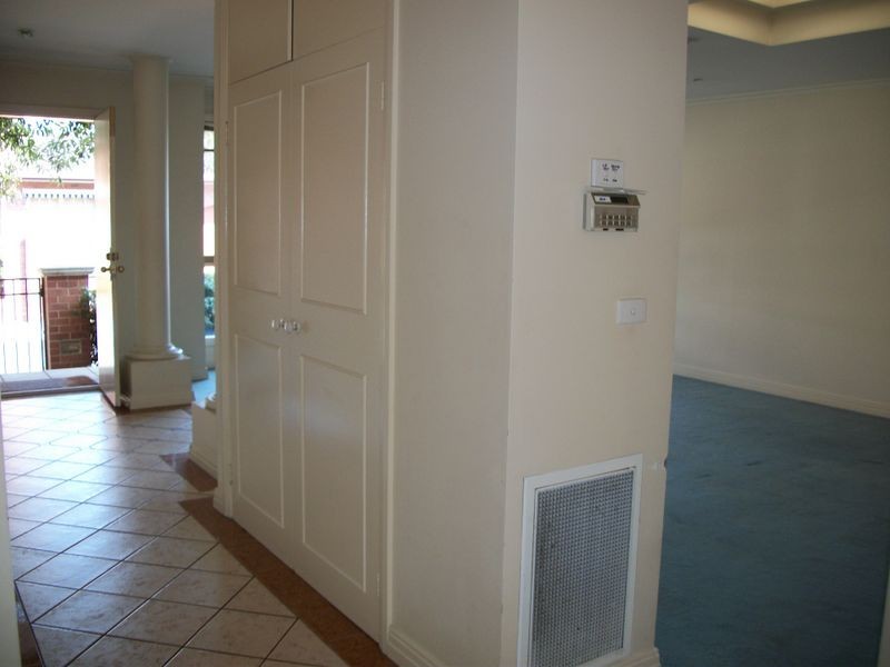 26a Seaview Street, Caulfield South VIC 3162