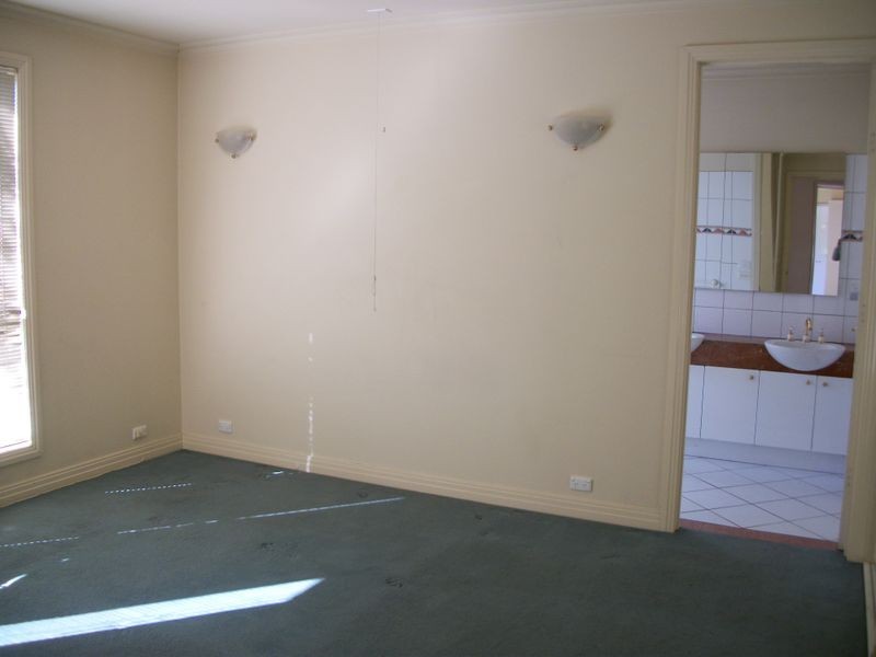 26a Seaview Street, Caulfield South VIC 3162