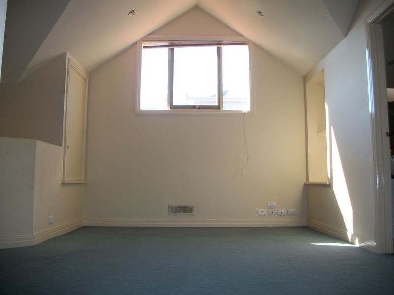 26a Seaview Street, Caulfield South VIC 3162