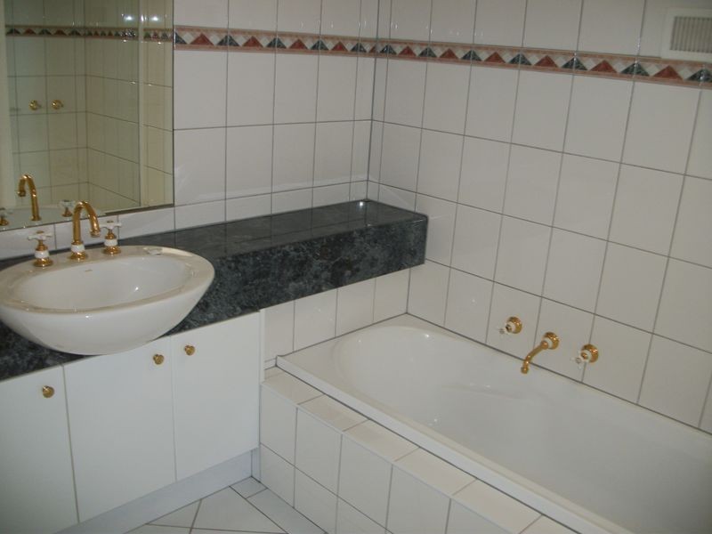 26a Seaview Street, Caulfield South VIC 3162