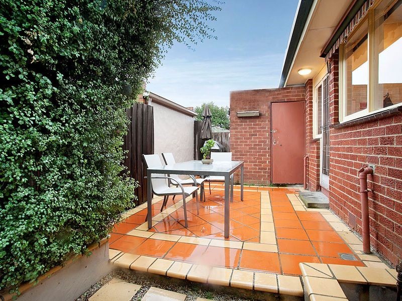 3/60 Woornack Road, Carnegie VIC 3163