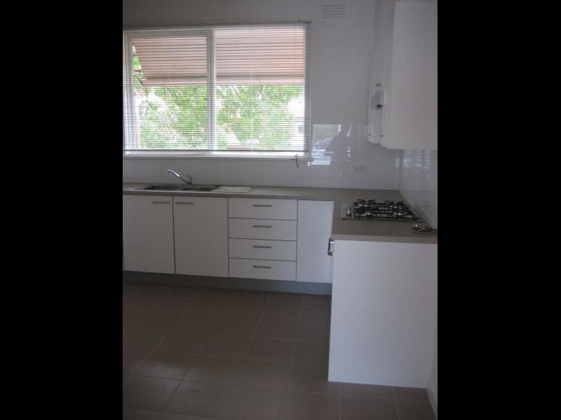 4/15 Alexandra Street, St Kilda East VIC 3183