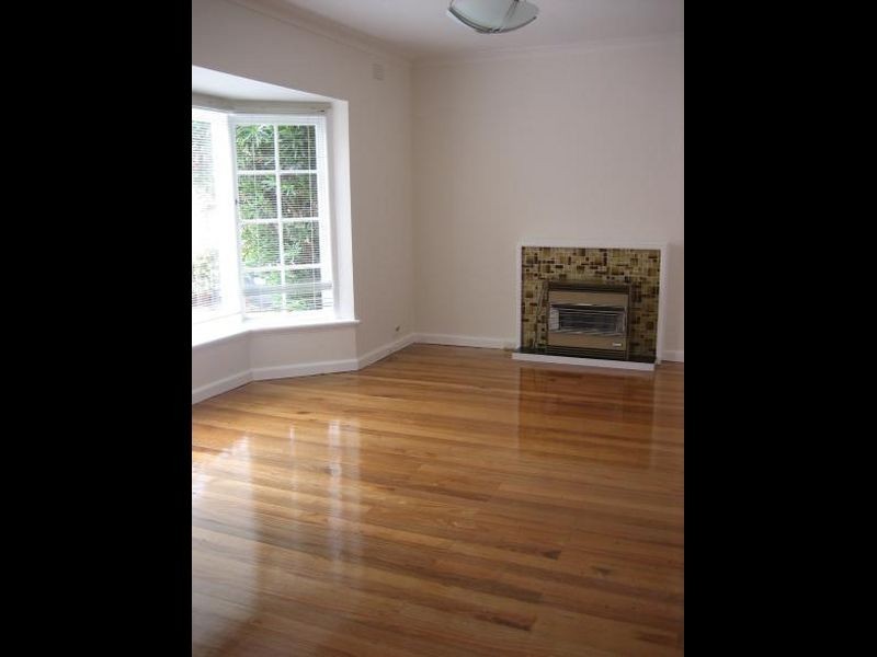 4/15 Alexandra Street, St Kilda East VIC 3183