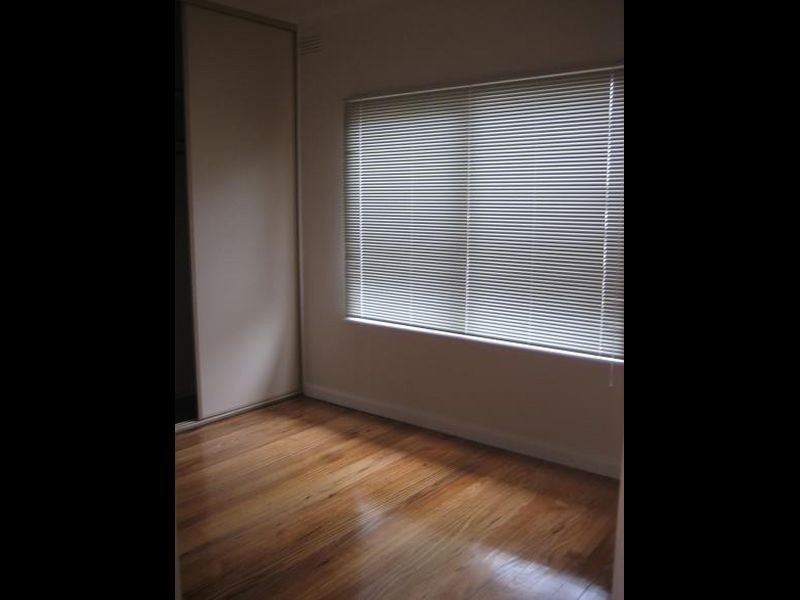 4/15 Alexandra Street, St Kilda East VIC 3183