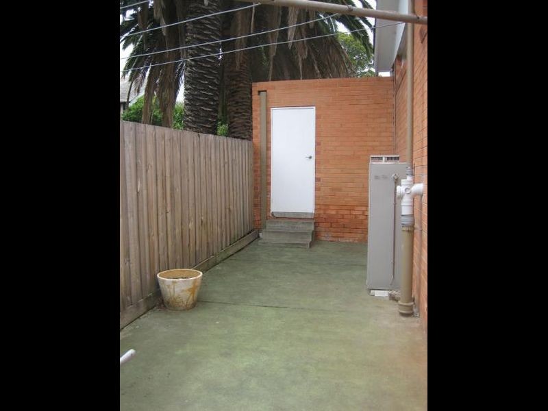 4/15 Alexandra Street, St Kilda East VIC 3183