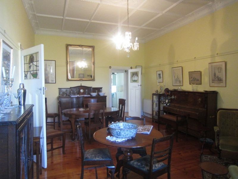 24 Parkside Street, Elsternwick VIC 3185