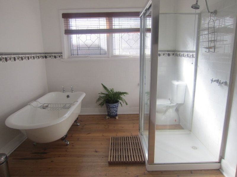 24 Parkside Street, Elsternwick VIC 3185