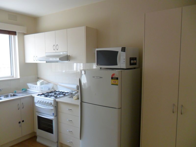 2/178 Sycamore Street, Caulfield South VIC 3162